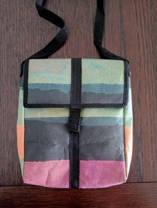Bolso multicolor de Adolfo Domínguez