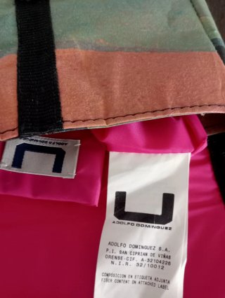Bolso multicolor de Adolfo Domínguez