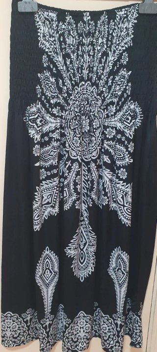 Vestido palabra de honor negro y blanco Talla L
