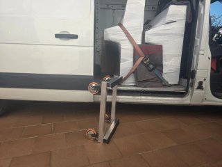 Transporte de pianos, mudanzas y materiales pesado