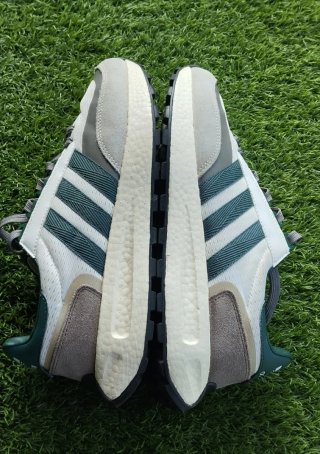 Adidas Retropy E5 Off White Collegiate Green 44
