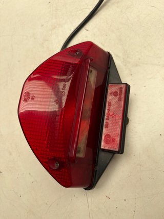 Piloto Trasero BMW F 650 (1998)