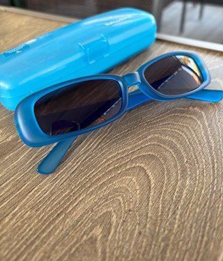 Gafas de sol vintage años 90 azules retro Y2K