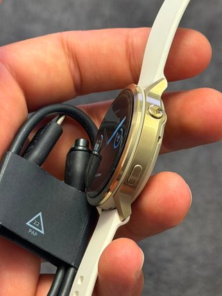 TIENDA - Garmin Venu 4 41mm Dorado