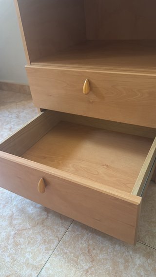 Escritorio de madera hecho a medida