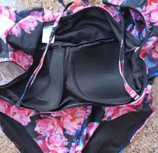 Bañador Wolf & Whistle Talla 48 Floral