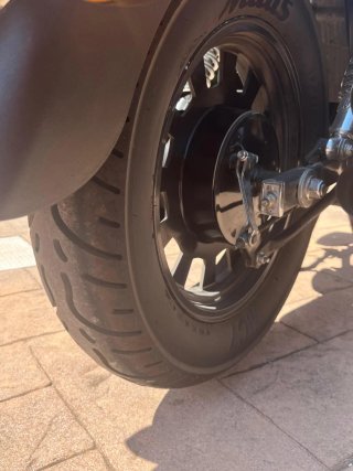 Keeway Superlight 125 Negra