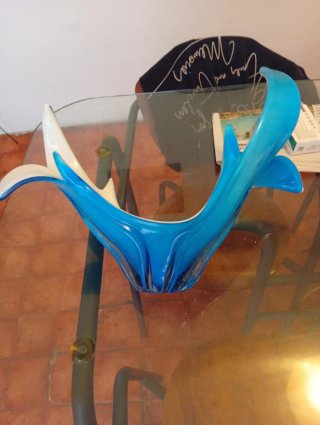 Jarrón antiguo azul y blanco