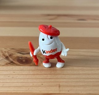 Figura Huevo Kinder Pintor