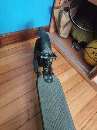 Patinete Eléctrico Xiaomi M365, color negro.
