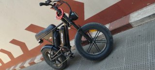 Bicicleta Eléctrica Negra