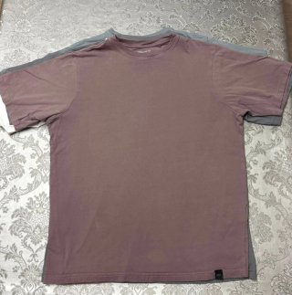Camisetas Pull&Bear y H&M Grises