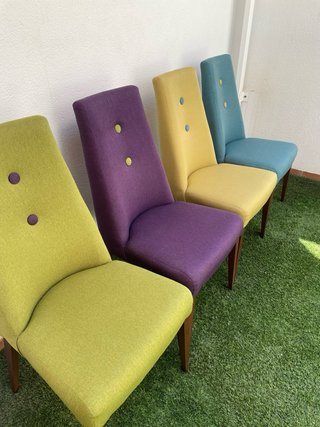 4 Sillas Tapizadas Salón