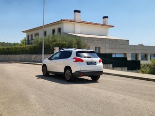 PEUGEOT 2008 1.6 e-HDi 92 CV | 2014 | DIÉSEL
