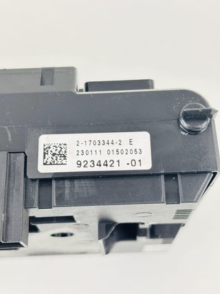 9234421 Caja fusibles delantera BMW Serie 7