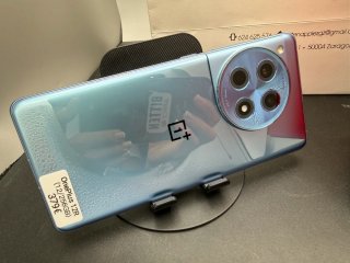 ONE PLUS 12R 256GB//  GARANTÍA!! CAMBIOS!!