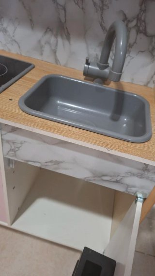 Cocinita de madera infantil