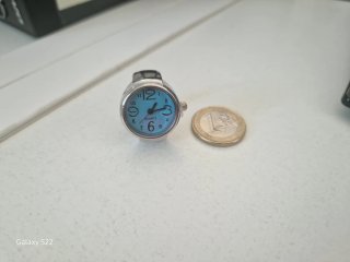 Mini reloj anillo