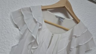 Blusa H&M gasa volantes Talla M/L