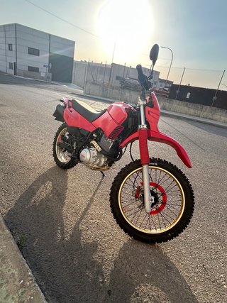 Yamaha XT600e