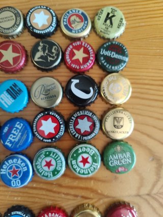 140 chapas colección + 120 juego fútbol