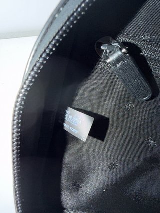 Bolsito Michael Kors Negro