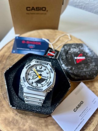 RELOJ | Casio G-Shock Blanco y Negro