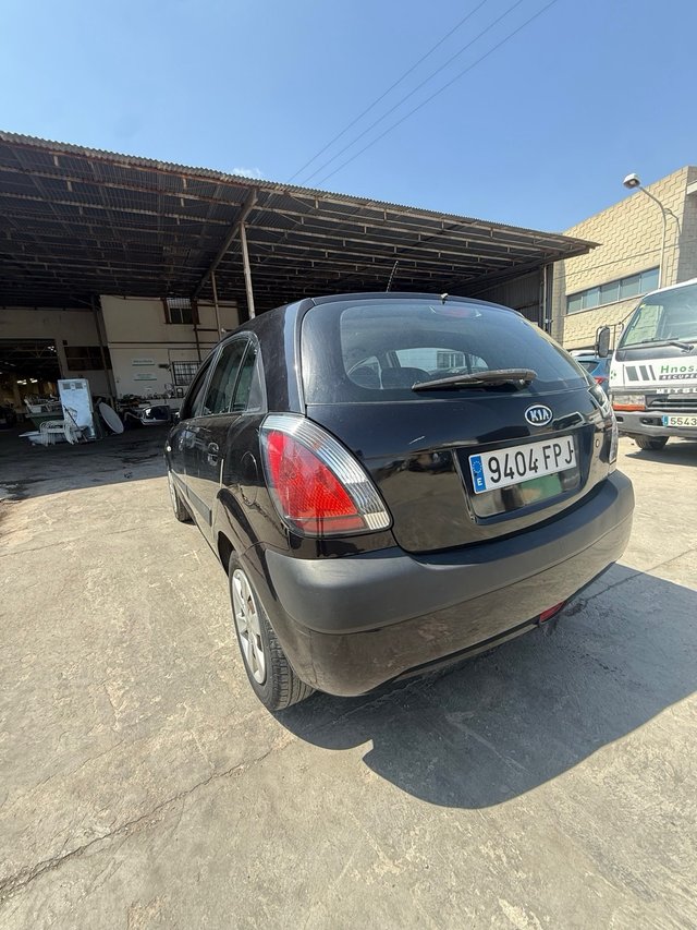 KIA Rio 2007