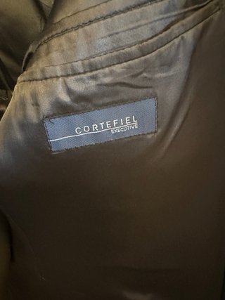 Traje de tres piezas gris para hombre