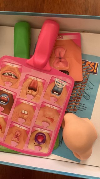Juego de mesa ¡Qué Narices!
