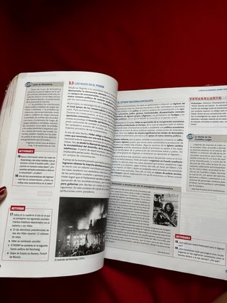 Historia del Mundo Contemporáneo 1º Bachillerato