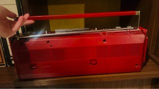 Radio Sanyo Roja Boombox Cassette
