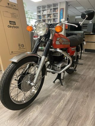 Bultaco Mercurio 175 GT Roja