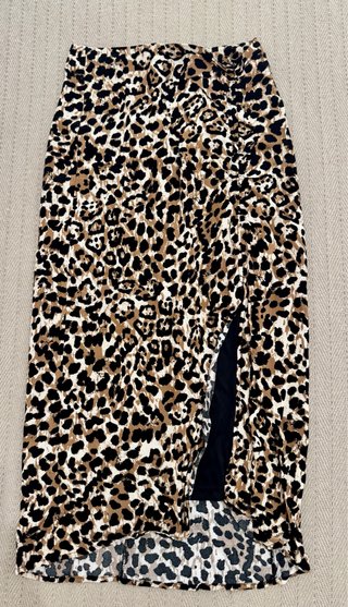 Falda larga leopardo con abertura