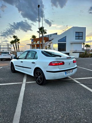 Renault Laguna 2003