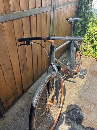 Bicicleta Paseo Restaurada Negra y Cobre