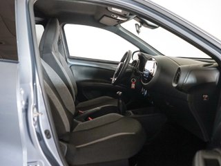 Toyota Aygo X Play MT