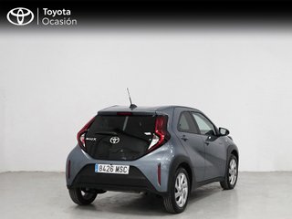 Toyota Aygo X Play MT