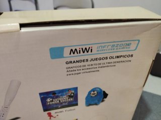 Consola MiWi con accesorios
