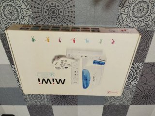 Consola MiWi con accesorios