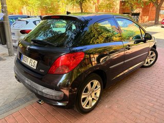 Peugeot 207 2007