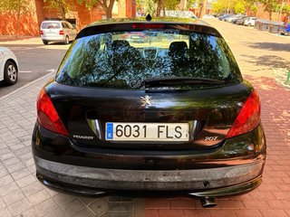 Peugeot 207 2007