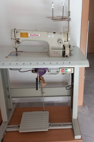 Máquina de Coser Industrial SunStar