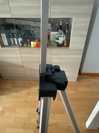 Trípode profesional plateado