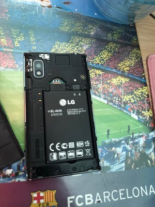 LG E610v - Móvil Android 4.0.3