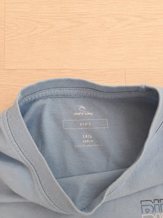 Camiseta Rip Curl azul claro logo