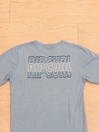 Camiseta Rip Curl azul claro logo