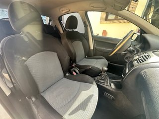 Peugeot 206 2004