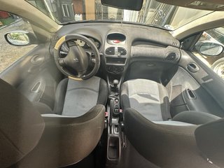 Peugeot 206 2004