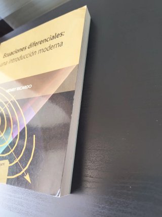 Ecuaciones diferenciales: una introducción moderna